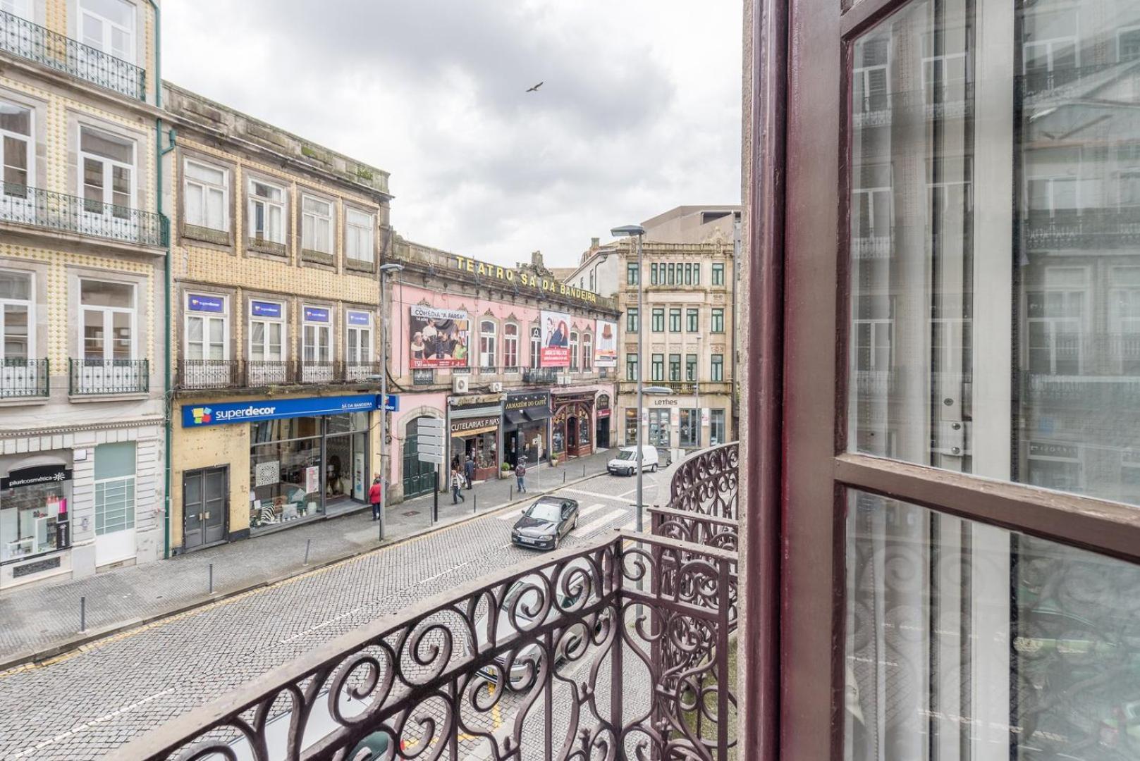 Guestready - Theater Manor Daire Porto Dış mekan fotoğraf